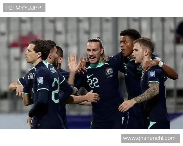 黑哨足球明星名字大全集揭示了那些被争议笼罩的球场传奇与他们的故事 黑哨足球明星名字大全集揭示了那些被争议笼罩的球场传奇与他们的故事